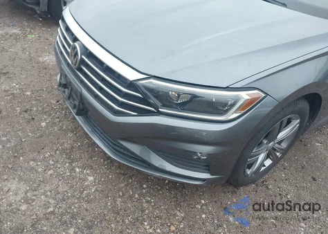 2019 Volkswagen Jetta 1.4T Sel from USA, damaged, VIN 3VWE57BUXKM188863